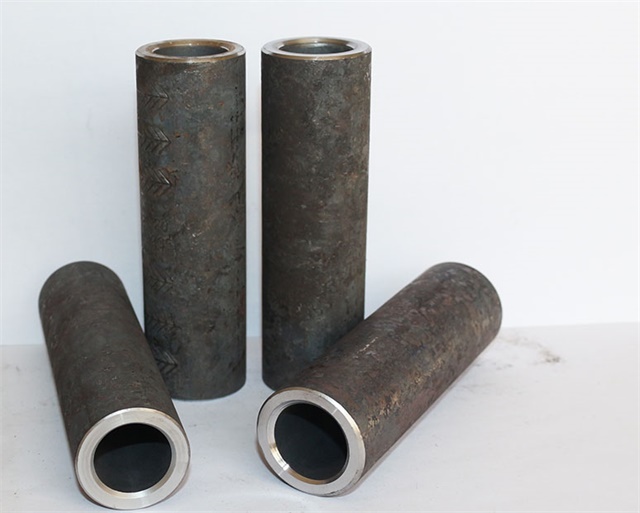 四川<font style='color:red'>冷挤压钢筋套筒</font>厂家批发